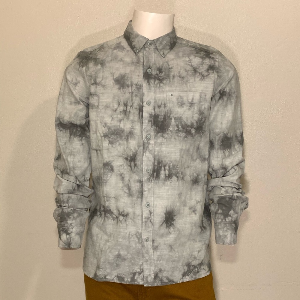 Hurley Men’s Tie Dye Button Down Dress Shirt